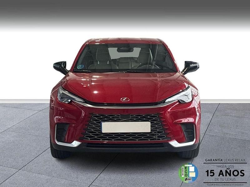 Usado Lexus LBX 137 CV (100 kW) 2024 Rojo SUV