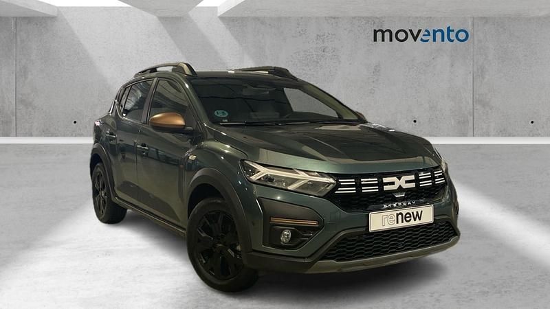 Usado Dacia Sandero Extreme 110 CV (80 kW) 2024 Verde Berlina