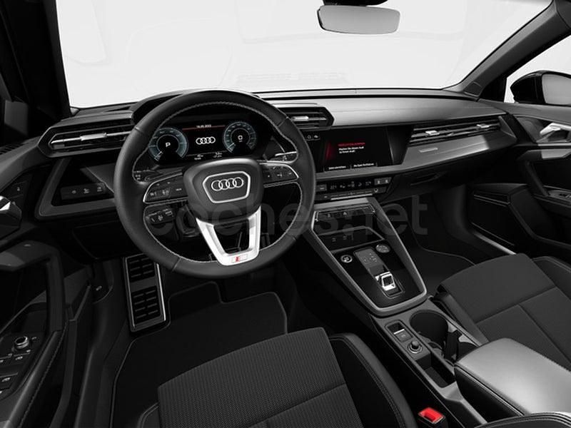 Käytetty Audi A3 Competition 245 HP (180 kW) 2023 Musta Sedan