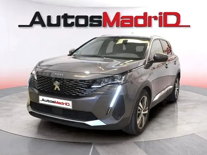 Usado Peugeot 3008 Allure 225 CV (165 kW) 2021 Gris / plata SUV
