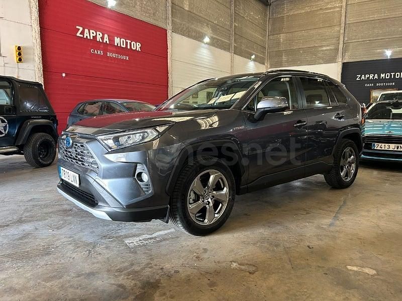 Usado Toyota RAV4 Hybrid Business Edition 222 CV (163 kW) 2021 Gris / plata SUV