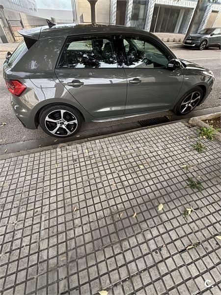 Usado Audi A1 Sportback S-Line 95 CV (69 kW) 2022 Gris / plata Utilitario