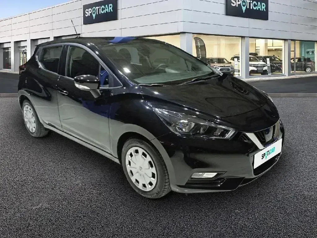 Usado Nissan Micra Acenta 92 CV (67 kW) 2023 Negro Utilitario