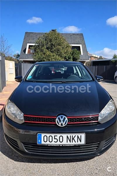 Usado VW Golf VI Advance 102 CV (75 kW) 2009 Negro Utilitario
