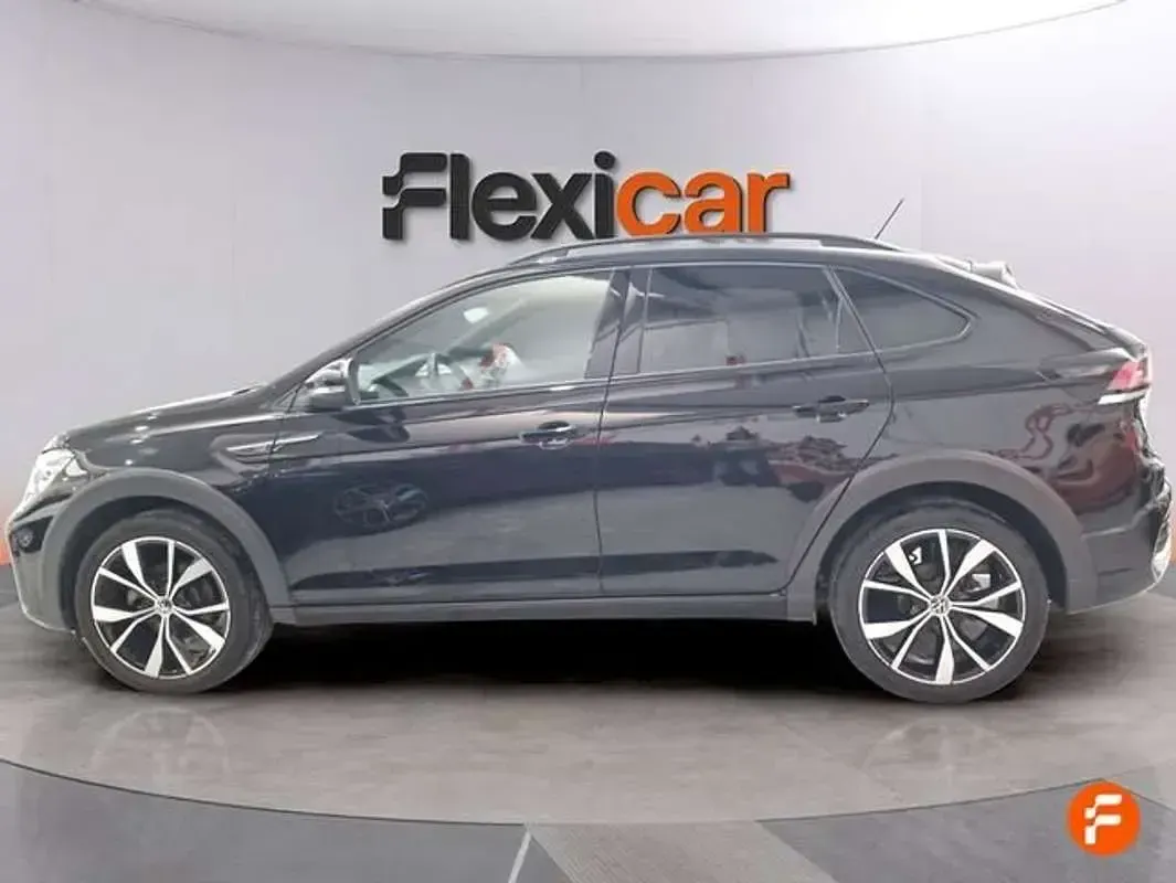 Usado VW Taigo R-line 110 CV (80 kW) 2022 Negro SUV