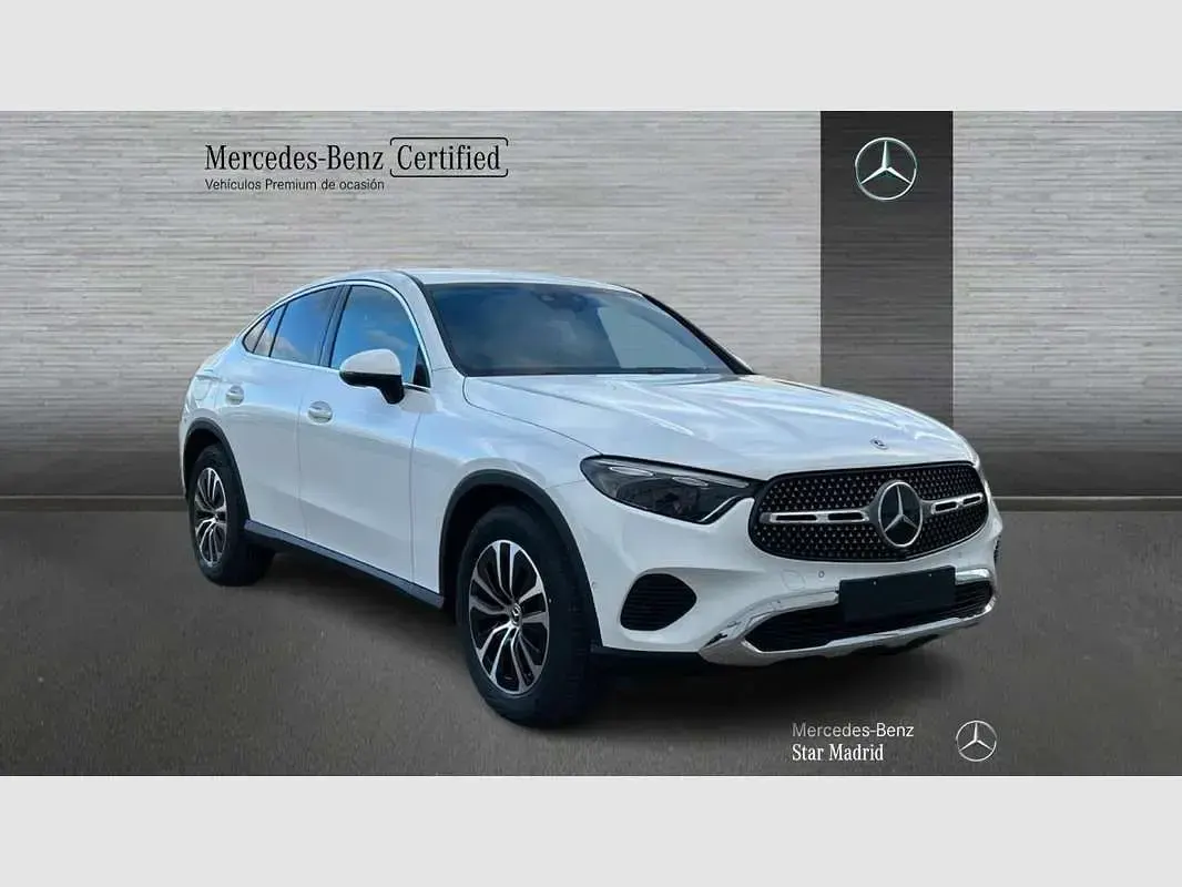 Usado Mercedes GLC250 204 CV (150 kW) 2025 Blanco SUV