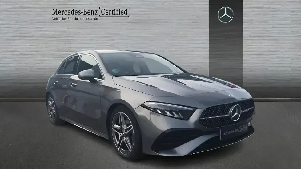 Usado Mercedes A180 136 CV (100 kW) 2025 Gris