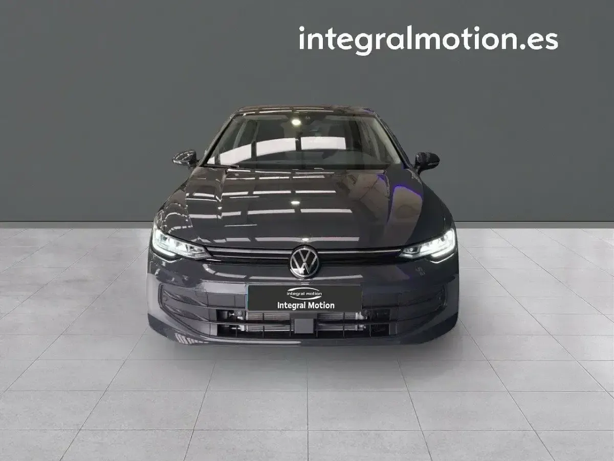 Usado VW Golf VIII 115 CV (84 kW) 2024 Negro