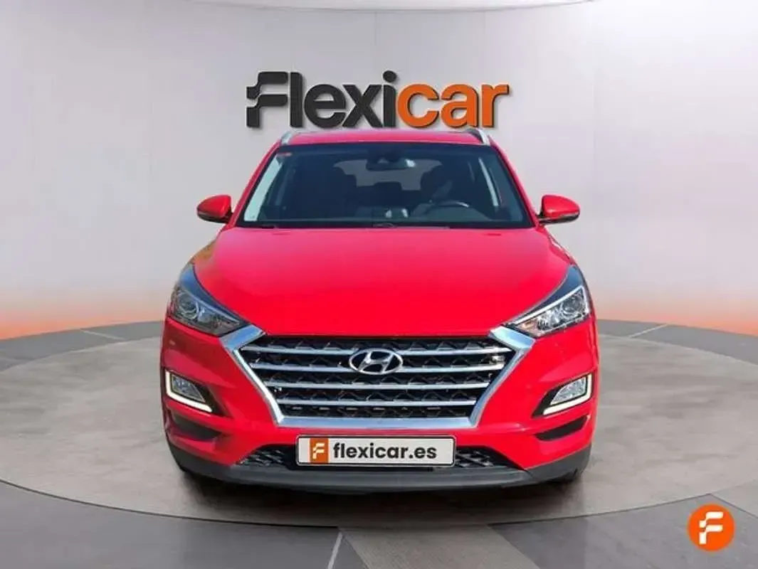 Käytetty Hyundai Tucson 132 HP (97 kW) 2019 Punainen Katumaasturi