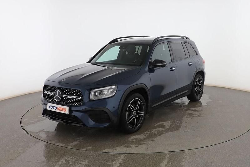 Usado Mercedes GLB200 AMG line 163 CV (119 kW) 2021 Azul SUV