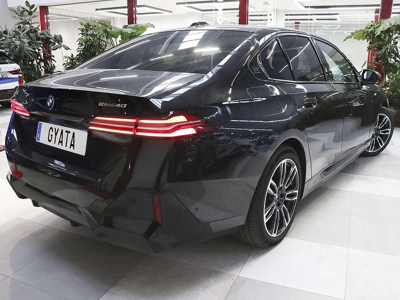 Usado BMW i5 250 kW (340 CV) 2024 Negro Berlina