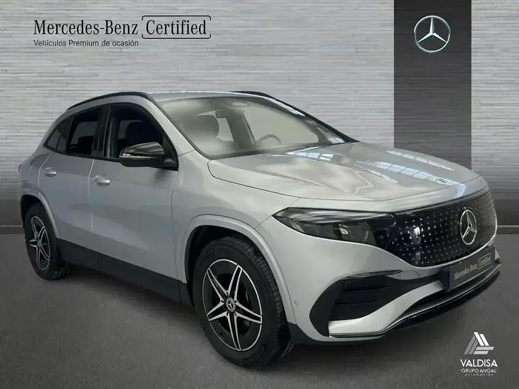 Usado Mercedes EQA250+ 139 kW (190 CV) 2026 Gris SUV