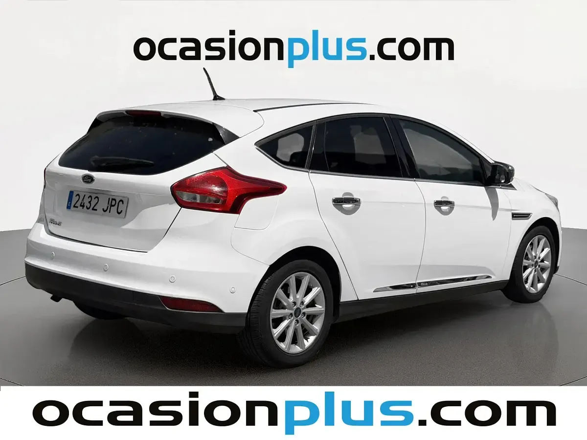 Usado Ford Focus Titanium 125 CV (91 kW) 2016 Blanco Utilitario