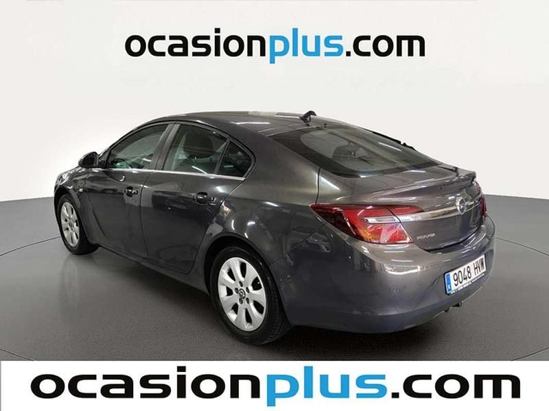 Usado Opel Insignia Selective 120 CV (88 kW) 2014 Gris Berlina