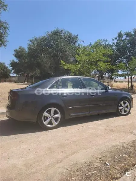 Usado Audi A4 170 CV (125 kW) 2006 Negro Berlina