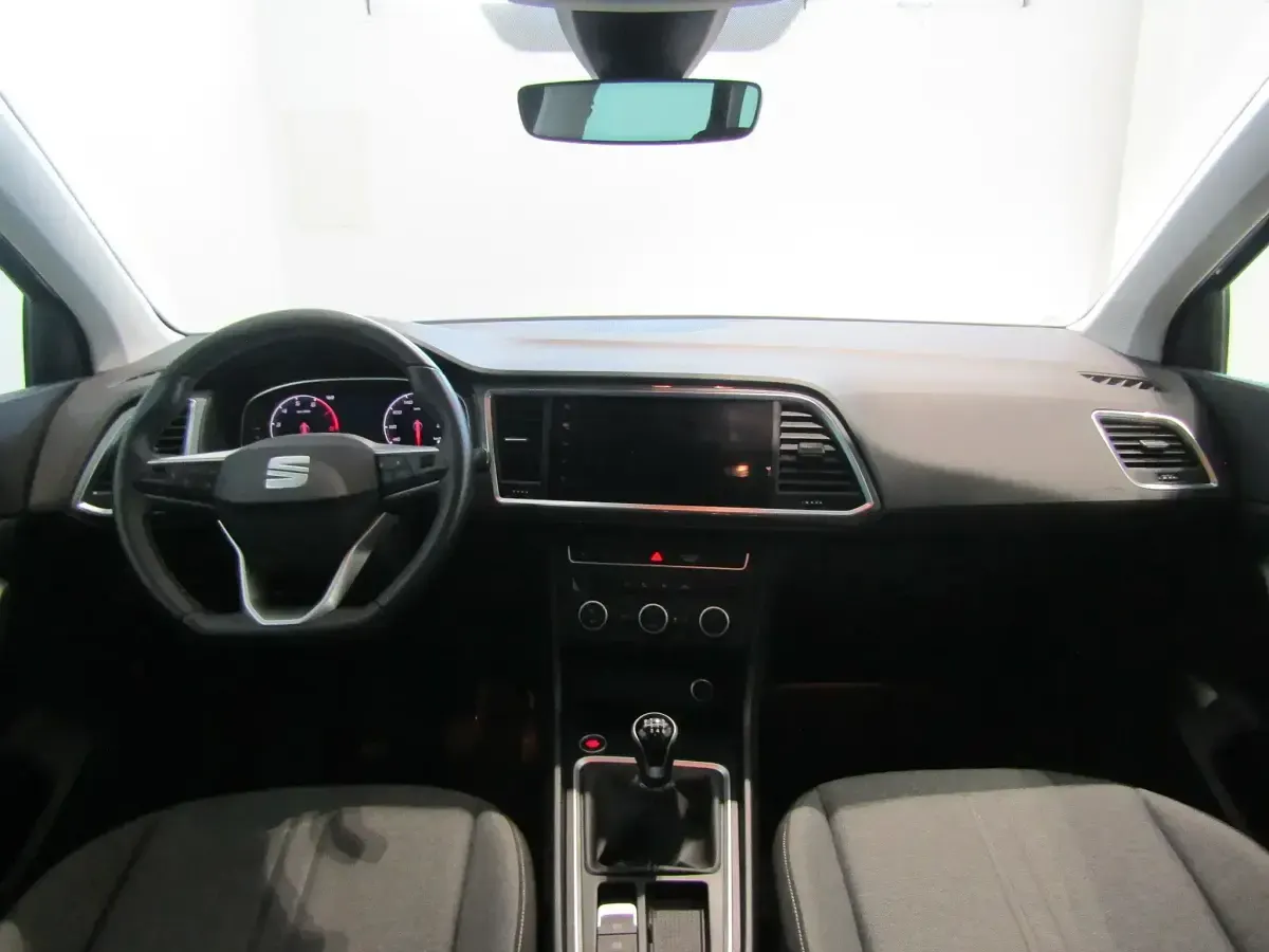 Usado Seat Ateca Style 115 CV (84 kW) 2024 Negro SUV