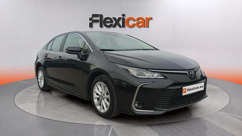 Begagnad Toyota Corolla Active 125 HK (91 kW) 2023 Sedan