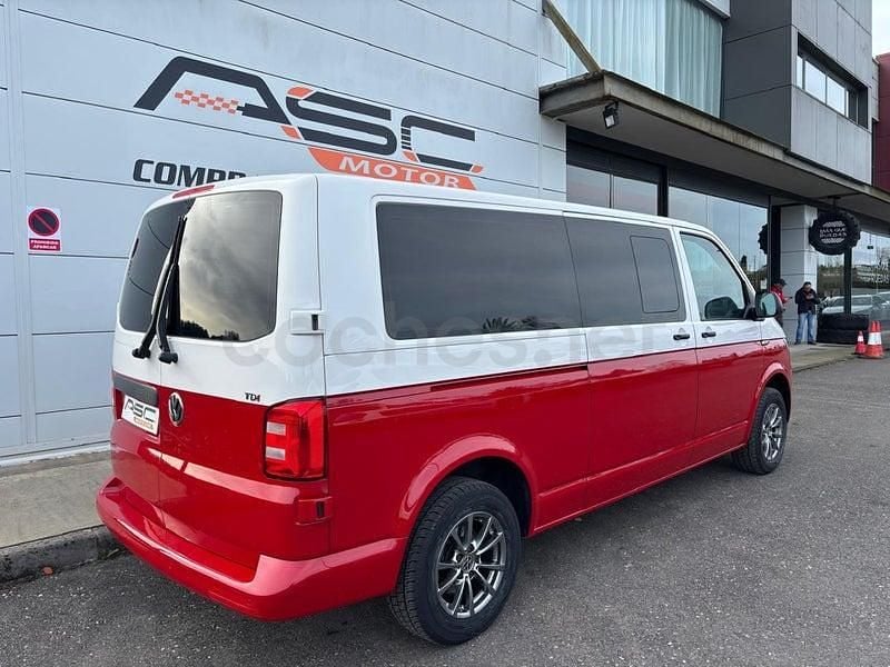 Usado VW Caravelle Comfortline 150 CV (110 kW) 2016 Rojo Monovolumen