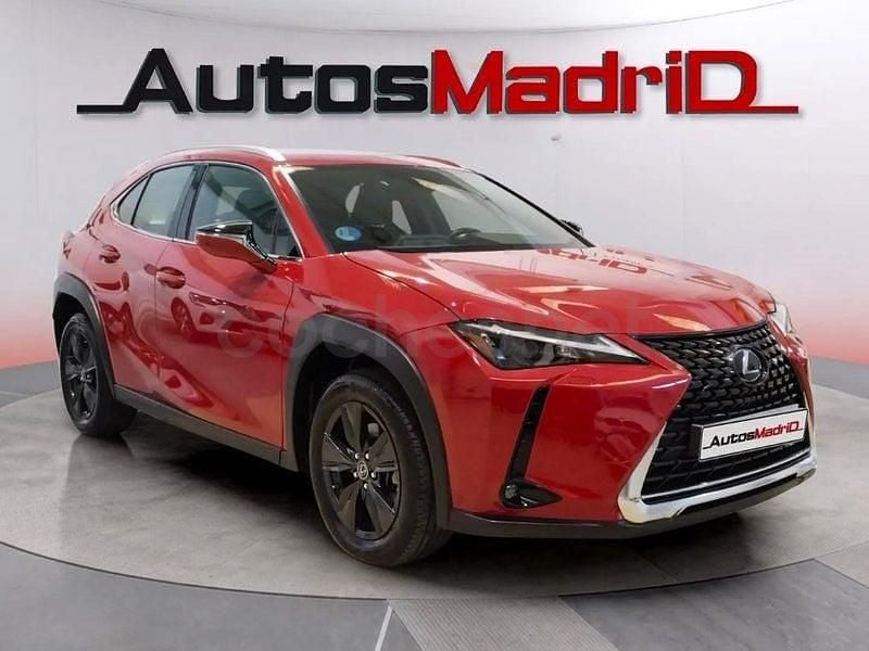 Usado Lexus UX Business Edition 184 CV (135 kW) 2022 Rojo SUV
