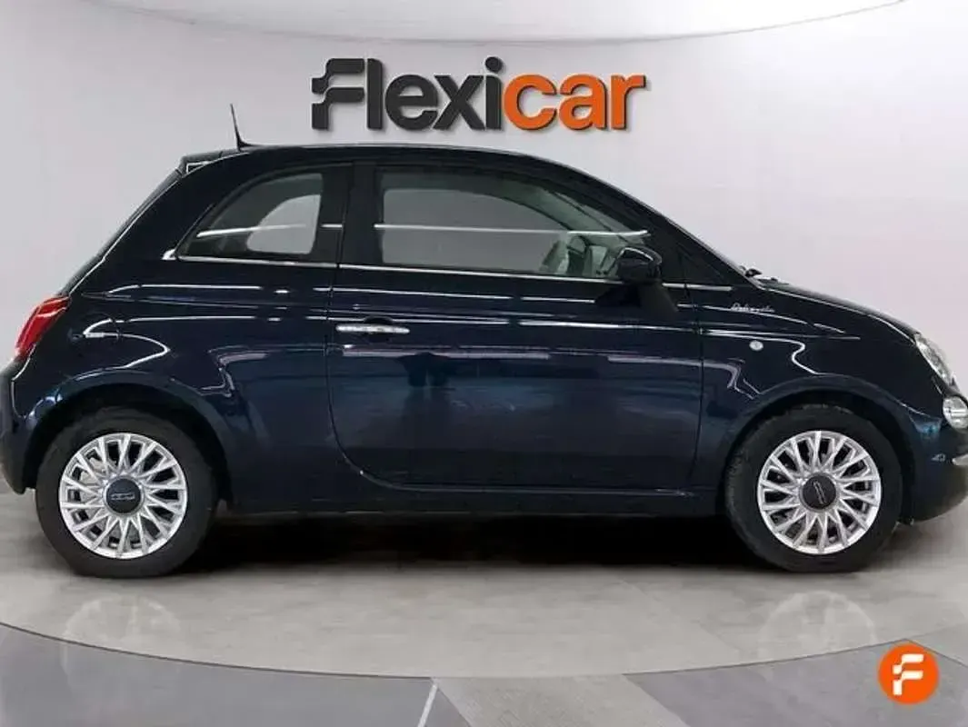 Usado Fiat 500 Dolcevita 71 CV (52 kW) 2021 Azul Berlina