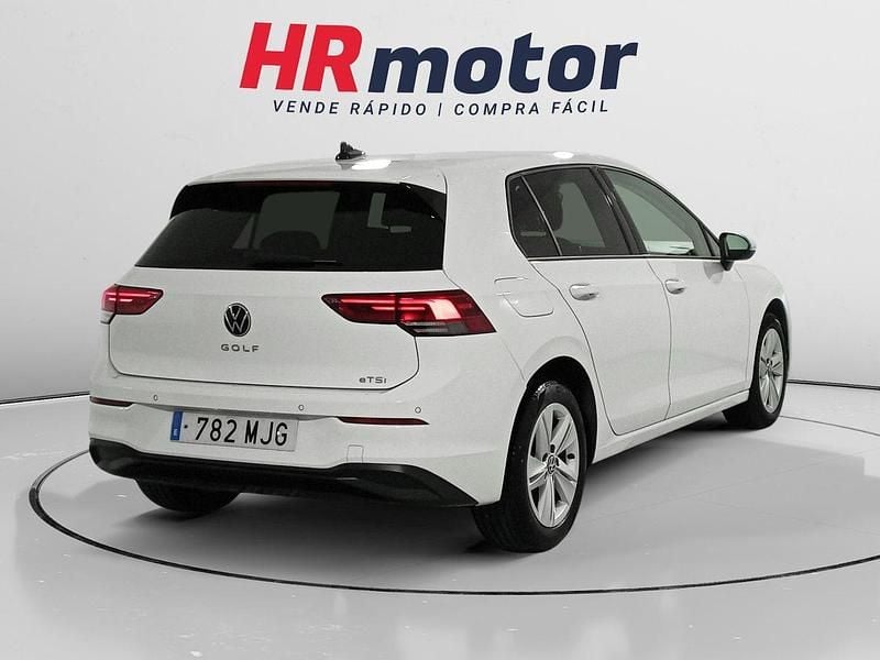 Usado VW Golf VIII Life 110 CV (80 kW) 2023 Blanco Berlina