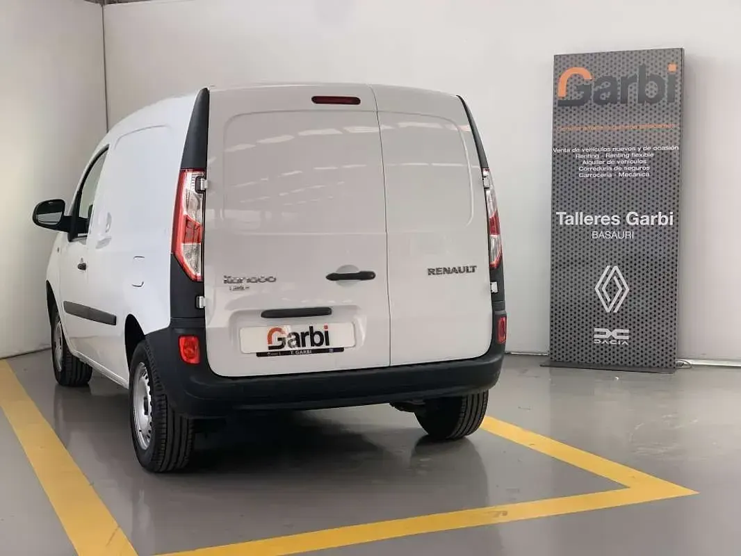 Usado Renault Kangoo 75 CV (55 kW) 2019 Blanco Monovolumen