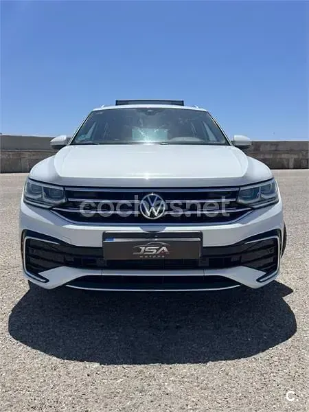 Usado VW Tiguan R-line 150 CV (110 kW) 2021 Blanco SUV