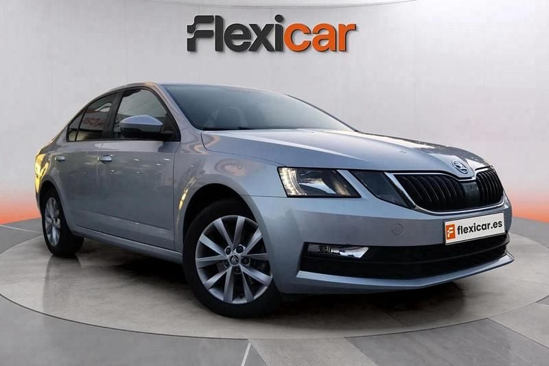 Gris Usado 2018 Skoda Octavia Style Berlina | 11.990 € (Super precio) - Imagen 1/4