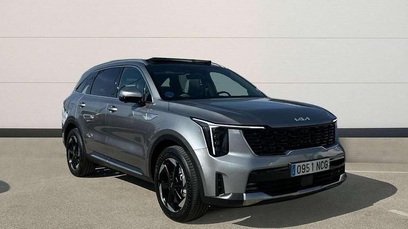 Usado Kia Sorento 218 CV (160 kW) 2025 Gris SUV