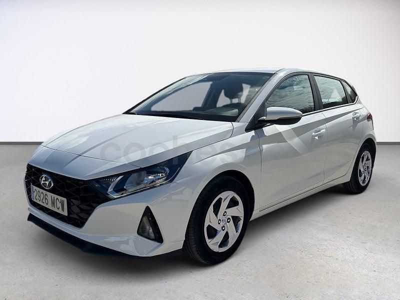 Usado Hyundai i20 100 CV (73 kW) 2022 Blanco Berlina