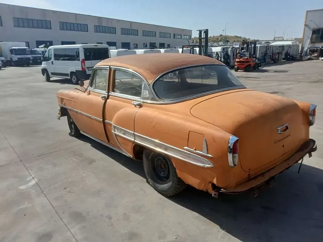 Usado Chevrolet Bel Air 1954 Marrón Berlina