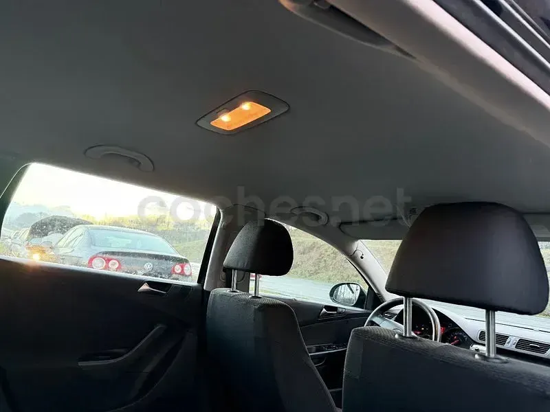 Begagnad VW Passat 105 HK (77 kW) 2008 Svart Kombi
