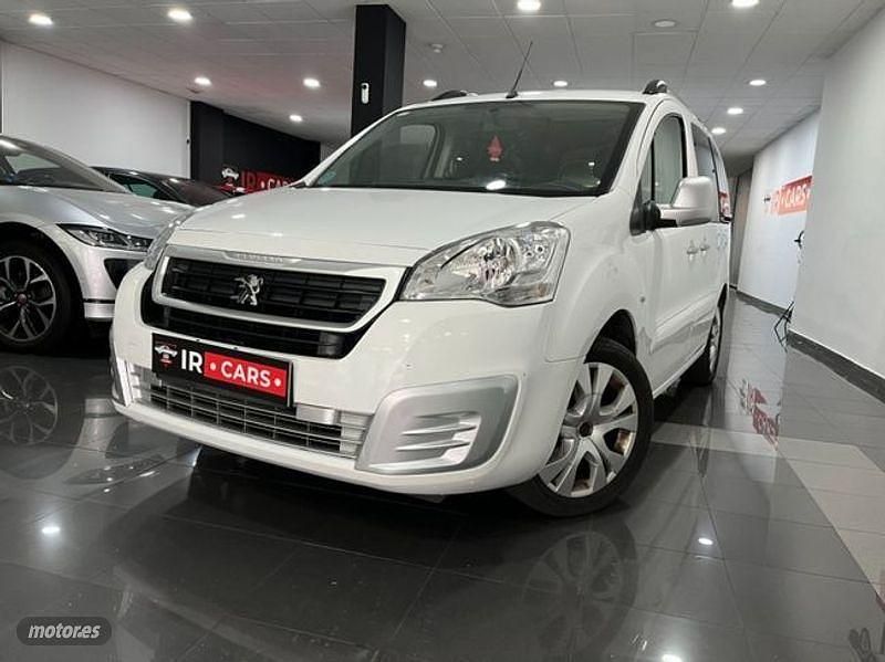 Usado Peugeot Partner Style 120 CV (88 kW) 2018 Blanco Monovolumen
