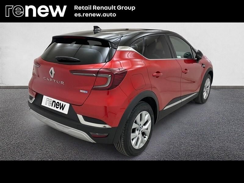 Usado Renault Captur Zen 160 CV (117 kW) 2021 Rojo SUV