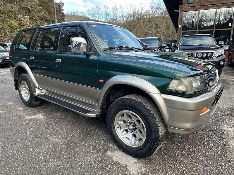 Usado Mitsubishi Montero Sport 99 CV (72 kW) 1999 Verde SUV