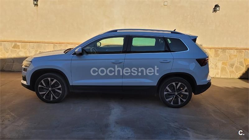Usado Skoda Karoq 115 CV (84 kW) 2024 Blanco SUV