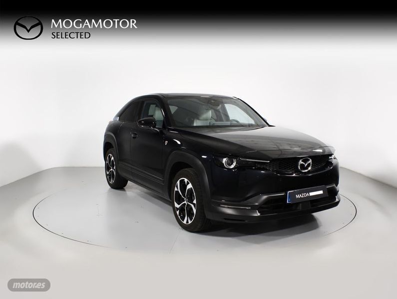 Negro Usado 2024 Mazda MX30 Ad'Vantage SUV | 28.100 € (Super precio) - Imagen 1/4