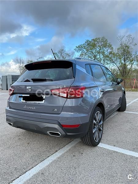 Usado Seat Arona FR 115 CV (84 kW) 2025 Gris / plata SUV