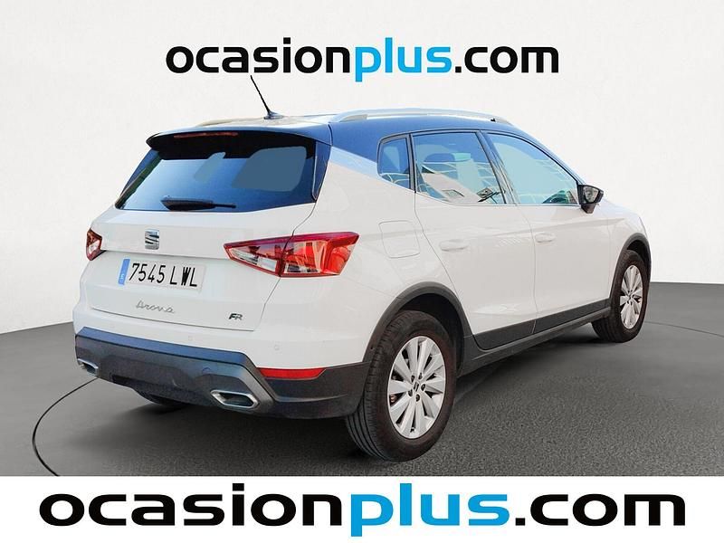 Usado Seat Arona FR 110 CV (80 kW) 2022 Blanco SUV
