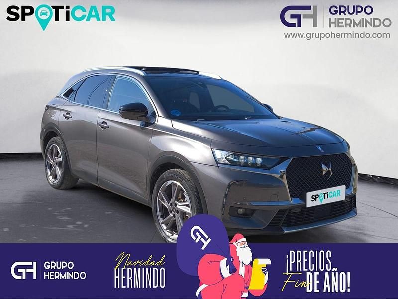 Usado DS Automobiles DS7 Crossback Grand Chic 300 CV (220 kW) 2021 Gris SUV