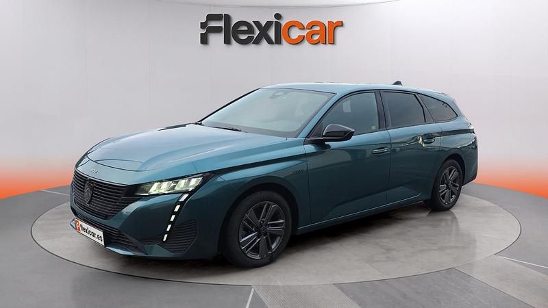 Usado Peugeot 308 Style 131 CV (96 kW) 2024 Verde Utilitario