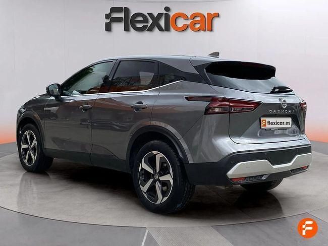 Usado Nissan Qashqai 140 CV (102 kW) 2021 Gris / plata SUV