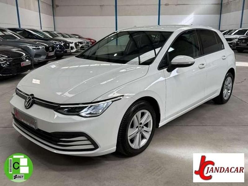 Usado VW Golf VIII Life 116 CV (85 kW) 2022 Blanco Utilitario