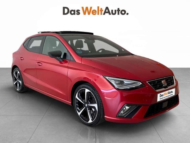 Rojo Usado 2023 Seat Ibiza FR Utilitario | 21.490 € (Precio justo) - Imagen 1/4