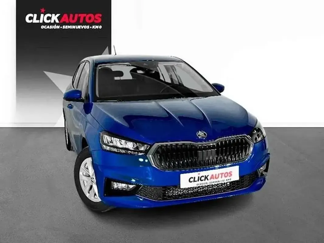 Usado Skoda Fabia Ambition 110 CV (80 kW) 2024 Azul Utilitario