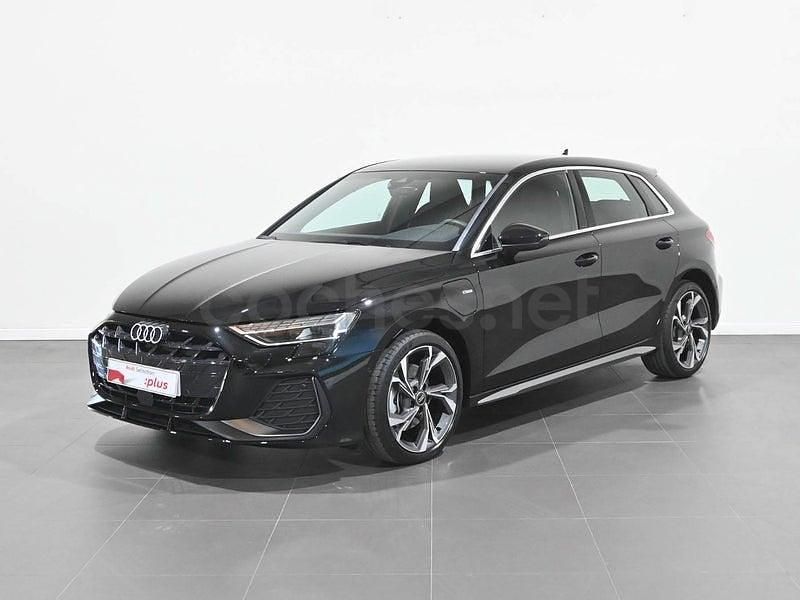 Usado Audi A3 S-Line 204 CV (150 kW) 2025 Negro Berlina