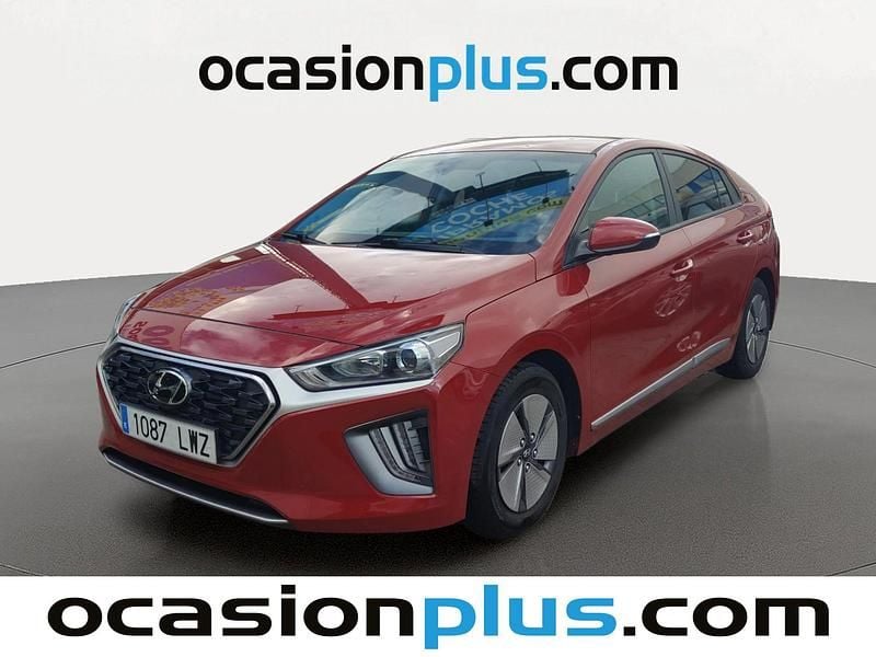 Usado Hyundai Ioniq 141 CV (103 kW) 2022 Rojo Utilitario