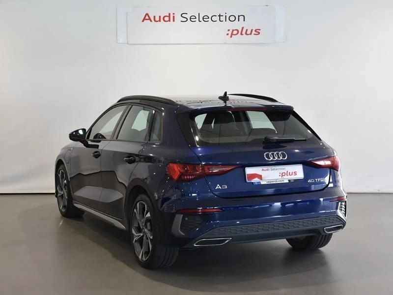 Usado Audi A3 Sportback e-tron Advanced Plus 150 CV (110 kW) 2021 Azul Utilitario