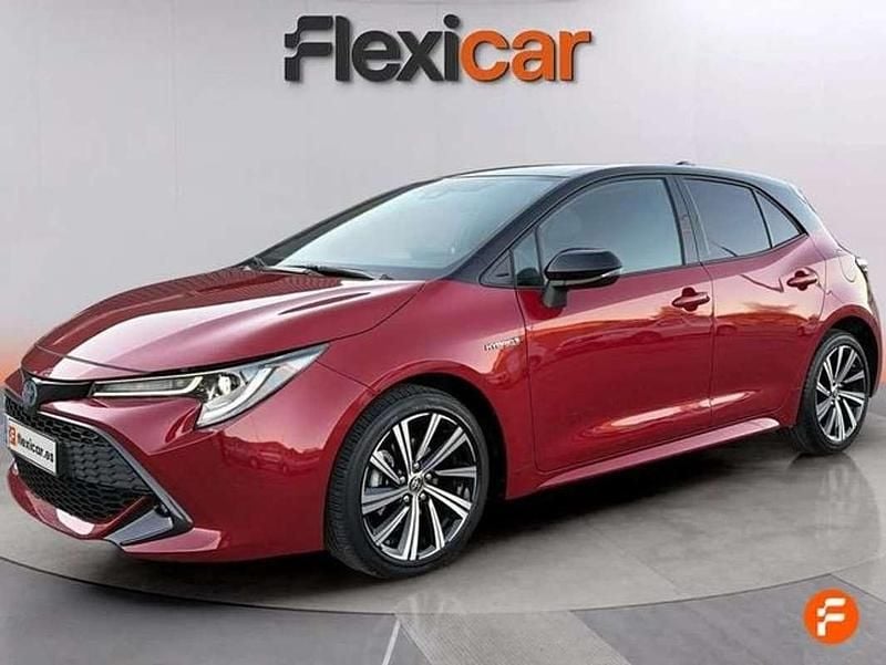 Usado Toyota Corolla Plus 140 CV (102 kW) 2022 Rojo Utilitario