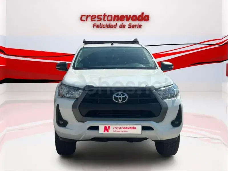 Usado Toyota HiLux 150 CV (110 kW) 2023 Blanco Pickup/Camioneta